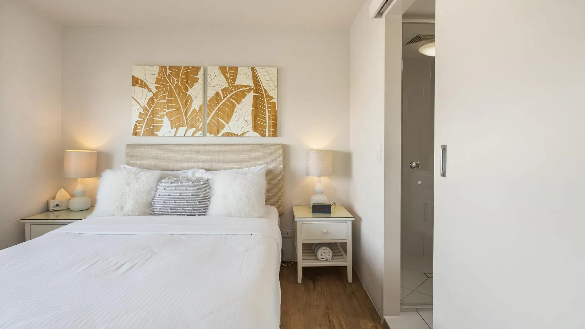 Alex Heads Oceanview Escape Apartment Alexandra Headland 0*,  Australia